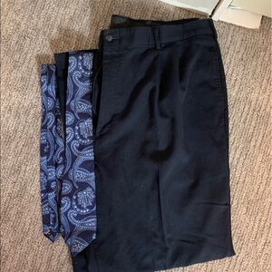 Navy paisley Tie only!!!